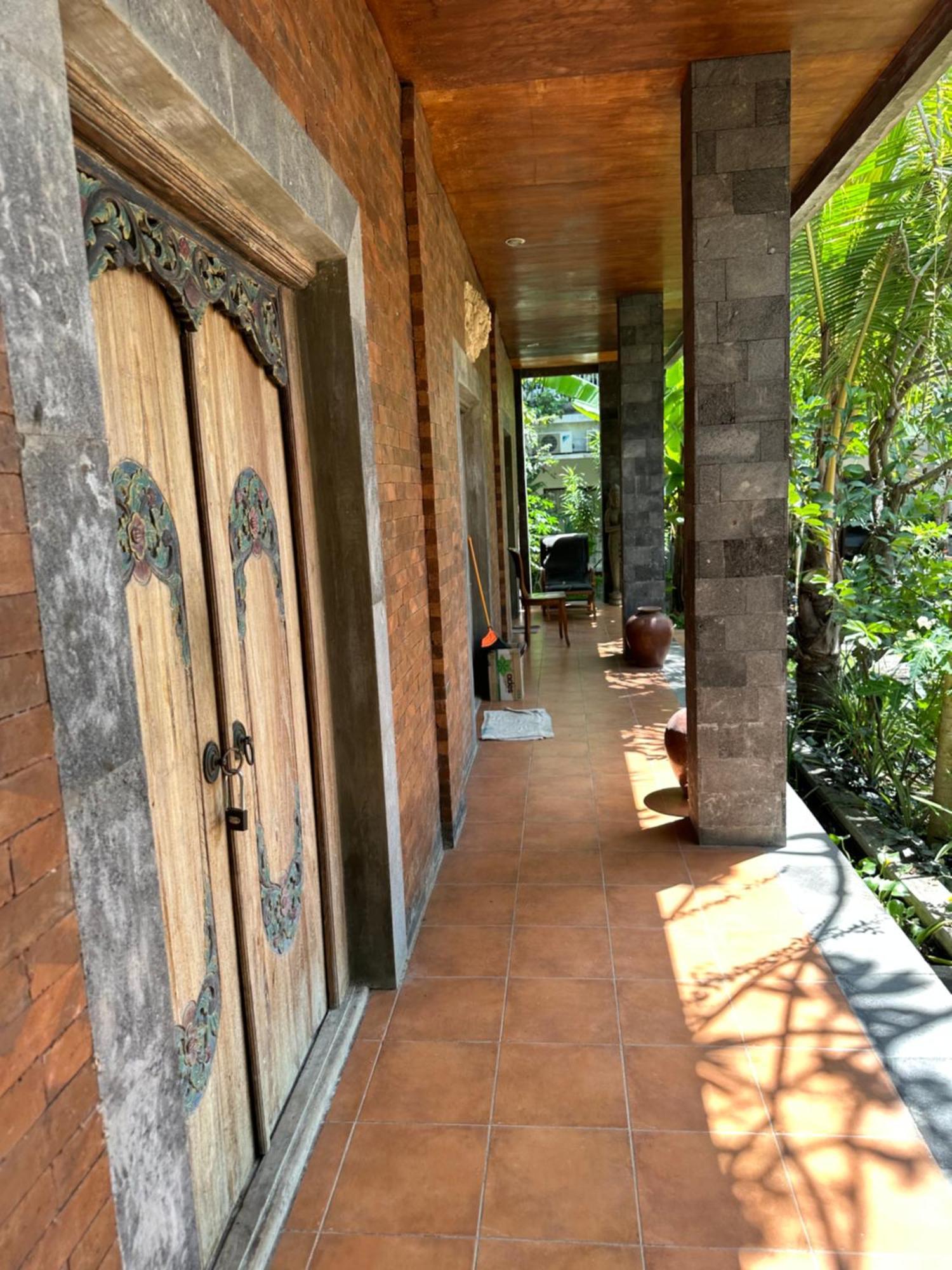 Diuma Residence Yoga Meditation Retreat And Healing Center Sanur Extérieur photo