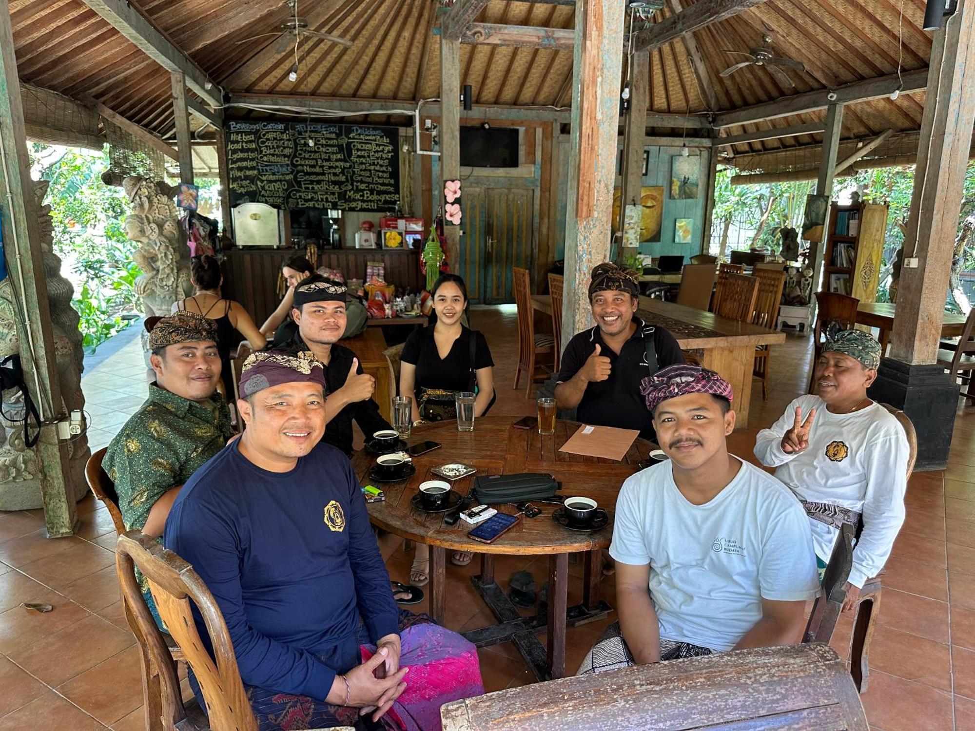 Diuma Residence Yoga Meditation Retreat And Healing Center Sanur Extérieur photo